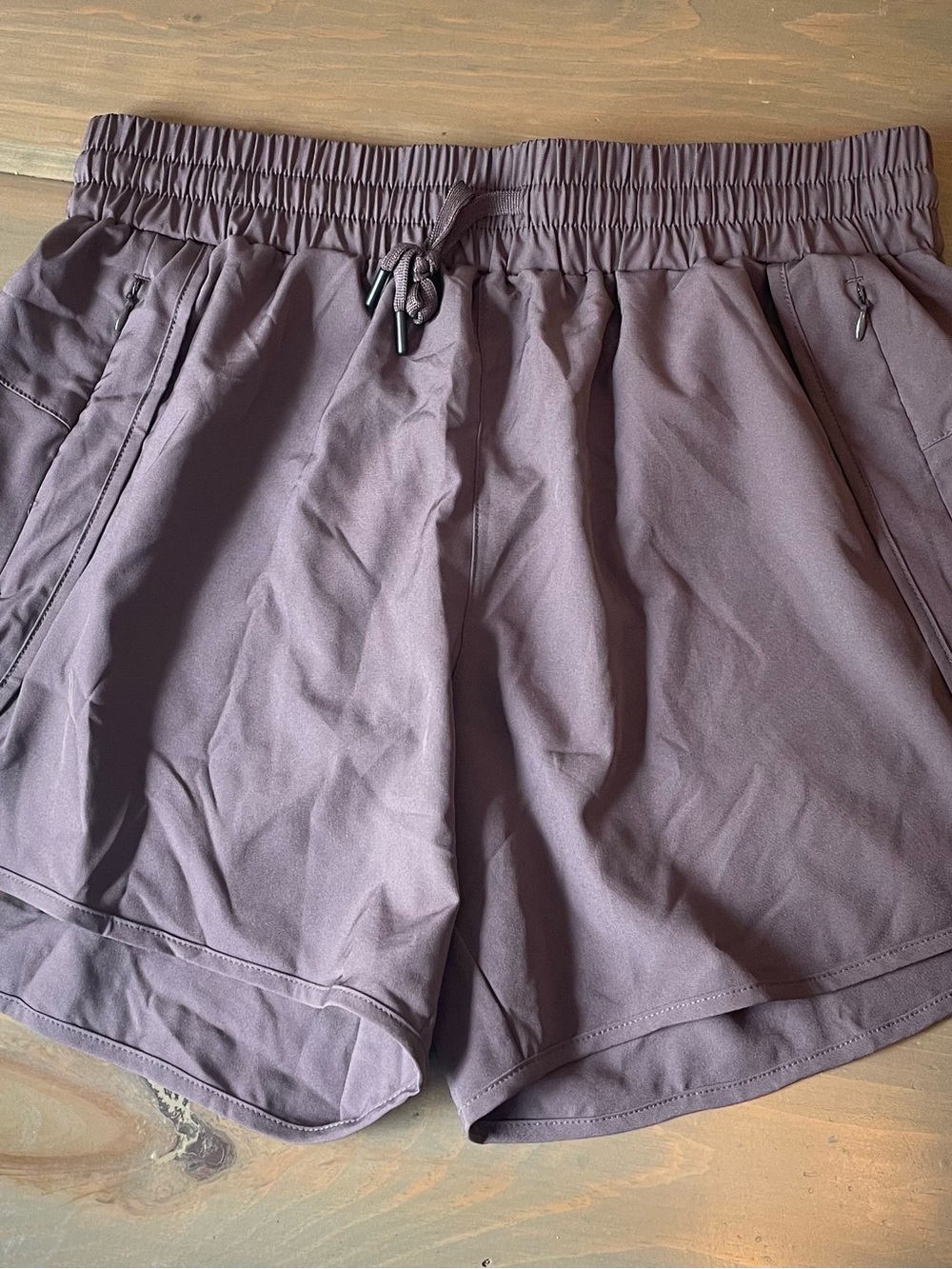 Athletic Drawstring Shorts in Purple
